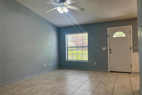 House in Oviedo, Florida 3 bedrooms, 105.26 sq.m. № 2199100 - photo 6