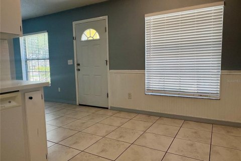 House in Oviedo, Florida 3 bedrooms, 105.26 sq.m. № 2199100 - photo 7
