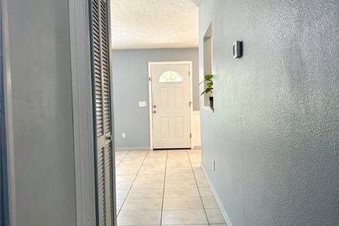 House in Oviedo, Florida 3 bedrooms, 105.26 sq.m. № 2199100 - photo 16