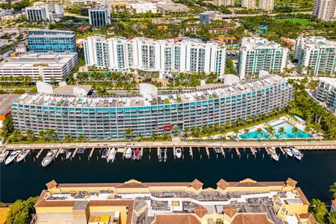 Copropriété à louer à Aventura, Floride: 73.86 m2 № 1990542 - photo 21