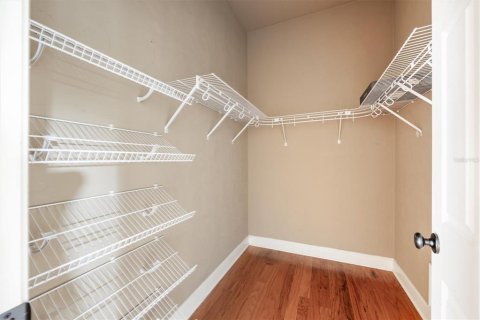 Casa en venta en Archer, Florida, 6 dormitorios, 397.9 m2 № 1917912 - foto 18