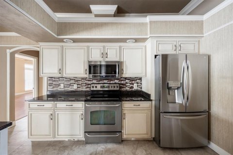 Casa en venta en Archer, Florida, 6 dormitorios, 397.9 m2 № 1917912 - foto 13