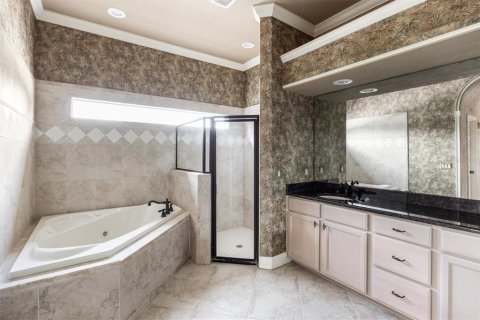 Casa en venta en Archer, Florida, 6 dormitorios, 397.9 m2 № 1917912 - foto 15