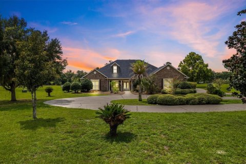 Casa en venta en Archer, Florida, 6 dormitorios, 397.9 m2 № 1917912 - foto 6