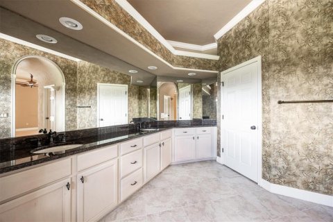 Casa en venta en Archer, Florida, 6 dormitorios, 397.9 m2 № 1917912 - foto 16