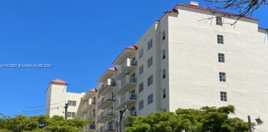 Appartement à Miami, Floride 2 chambres № 1860281