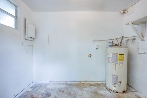 House in Tampa, Florida 3 bedrooms, 91.6 sq.m. № 2156310 - photo 24