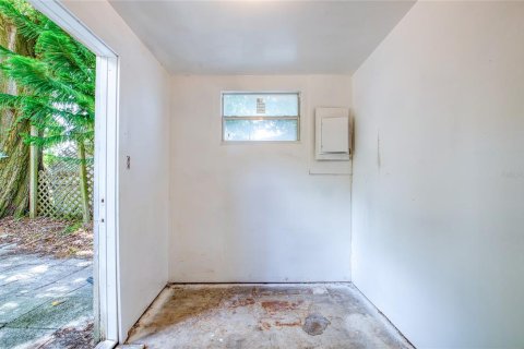 House in Tampa, Florida 3 bedrooms, 91.6 sq.m. № 2156310 - photo 23