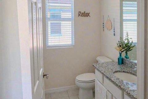 Townhouse in TOHOQUA in Kissimmee, Florida 3 bedrooms, 150.5 sq.m. № 2200547 - photo 18