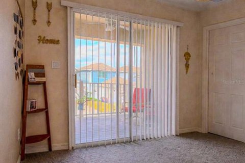 Townhouse in TOHOQUA in Kissimmee, Florida 3 bedrooms, 150.5 sq.m. № 2200547 - photo 7