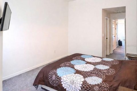 Townhouse in TOHOQUA in Kissimmee, Florida 3 bedrooms, 150.5 sq.m. № 2200547 - photo 14