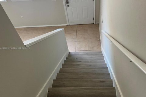 Condo in Orlando, Florida, 1 bedroom  № 1731460 - photo 16