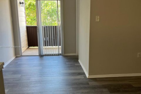 Condo in Orlando, Florida, 1 bedroom  № 1731460 - photo 9