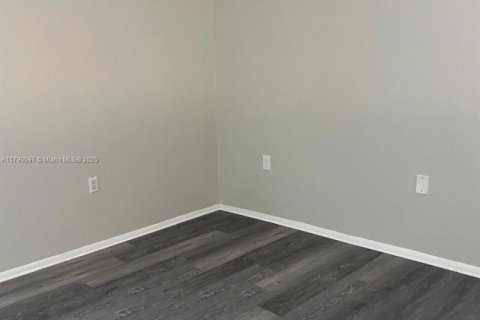 Condo in Orlando, Florida, 1 bedroom  № 1731460 - photo 10
