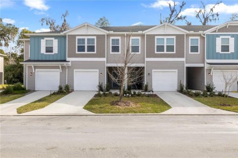 Adosado en alquiler en Ocala, Florida, 3 dormitorios, 158.58 m2 № 1901005 - foto 1