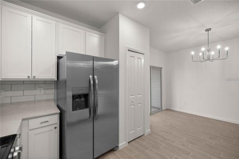 Adosado en alquiler en Ocala, Florida, 3 dormitorios, 158.58 m2 № 1901005 - foto 9