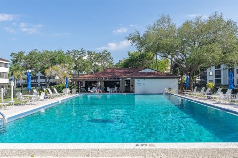 Condo in Clearwater, Florida, 2 bedrooms  № 1658152 - photo 26