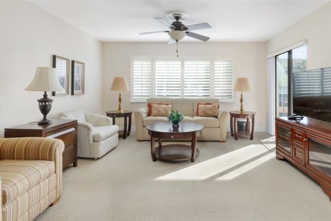 Condo in Clearwater, Florida, 2 bedrooms  № 1658152 - photo 10