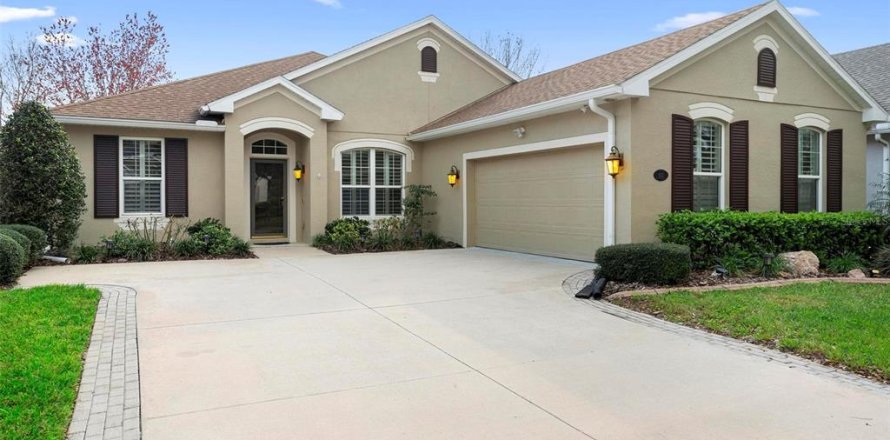 Casa en DeLand, Florida 3 dormitorios, 205.78 m2 № 1886295