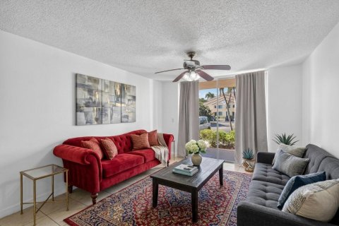 Condominio en venta en West Palm Beach, Florida, 2 dormitorios, 99.59 m2 № 2248146 - foto 7
