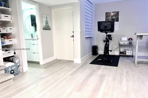 Купить таунхаус в Авентура, Флорида 3 спальни, 123.56м2, № 2020854 - фото 2