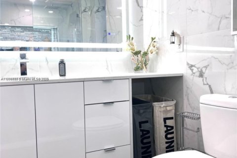 Купить таунхаус в Авентура, Флорида 3 спальни, 123.56м2, № 2020854 - фото 11