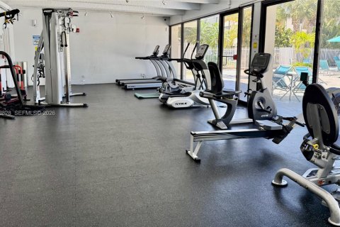 Townhouse in Aventura, Florida 3 bedrooms, 123.56 sq.m. № 2020854 - photo 26