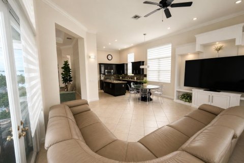 Casa en venta en Miramar, Florida, 4 dormitorios, 245.26 m2 № 2363699 - foto 19