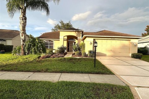 Villa ou maison à Hudson, Floride 3 chambres, 172.98 m2 № 2232086