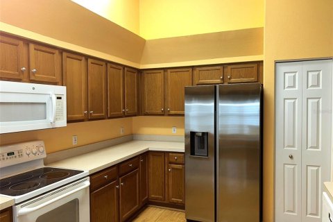 House in Hudson, Florida 3 bedrooms, 172.98 sq.m. № 2232086 - photo 11