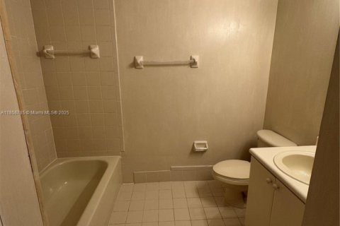 Adosado en venta en Miramar, Florida, 3 dormitorios, 134.71 m2 № 1888285 - foto 11