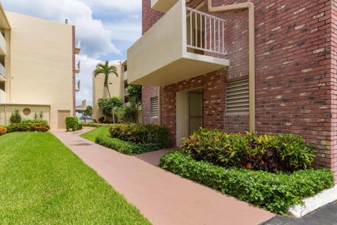 Condominio en alquiler en Boynton Beach, Florida, 1 dormitorio, 53.6 m2 № 994270 - foto 1