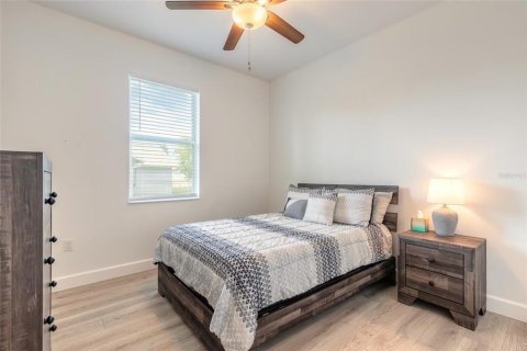 Villa ou maison à vendre à Edgewater, Floride: 3 chambres, 156.35 m2 № 2411450 - photo 23