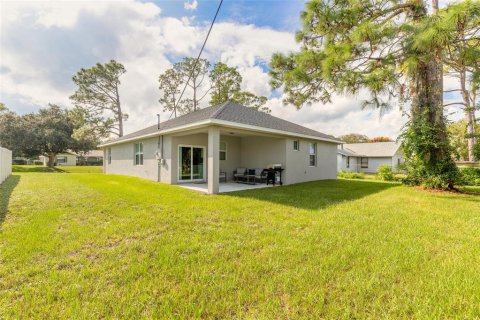 Villa ou maison à vendre à Edgewater, Floride: 3 chambres, 156.35 m2 № 2411450 - photo 12