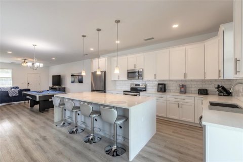 Villa ou maison à vendre à Edgewater, Floride: 3 chambres, 156.35 m2 № 2411450 - photo 5