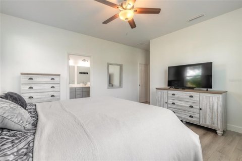 Villa ou maison à vendre à Edgewater, Floride: 3 chambres, 156.35 m2 № 2411450 - photo 26