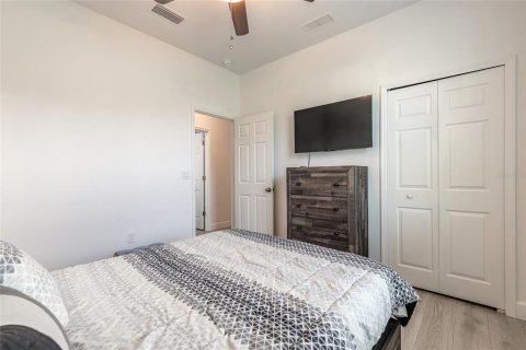 Villa ou maison à vendre à Edgewater, Floride: 3 chambres, 156.35 m2 № 2411450 - photo 24
