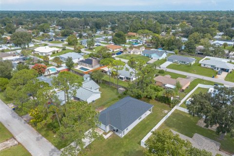 Villa ou maison à vendre à Edgewater, Floride: 3 chambres, 156.35 m2 № 2411450 - photo 15