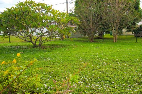 House in Port St. Lucie, Florida 3 bedrooms, 98.1 sq.m. № 1921565 - photo 19