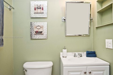 House in Port St. Lucie, Florida 3 bedrooms, 98.1 sq.m. № 1921565 - photo 21