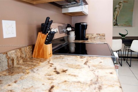 House in Port St. Lucie, Florida 3 bedrooms, 98.1 sq.m. № 1921565 - photo 12