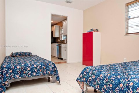 House in Port St. Lucie, Florida 3 bedrooms, 98.1 sq.m. № 1921565 - photo 23