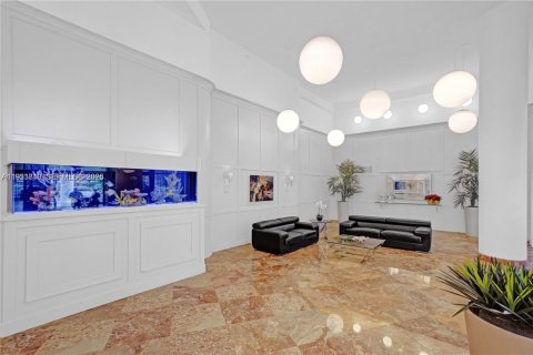 Condominio en venta en Aventura, Florida, 2 dormitorios, 106.84 m2 № 2006064 - foto 16