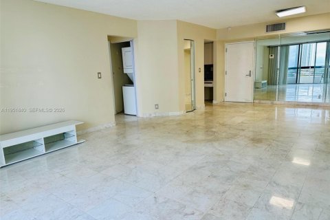 Condominio en venta en Aventura, Florida, 2 dormitorios, 106.84 m2 № 2006064 - foto 13