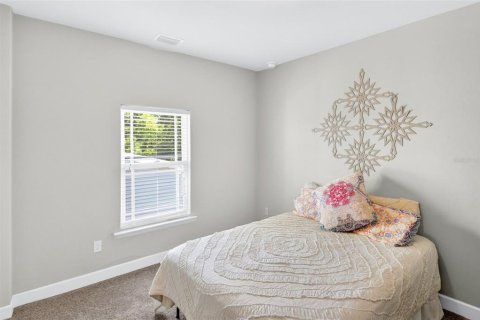 Townhouse in Gainesville, Florida 3 bedrooms, 159.7 sq.m. № 2157759 - photo 25