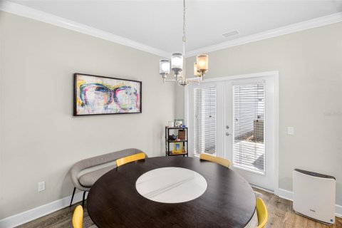 Townhouse in Gainesville, Florida 3 bedrooms, 159.7 sq.m. № 2157759 - photo 16