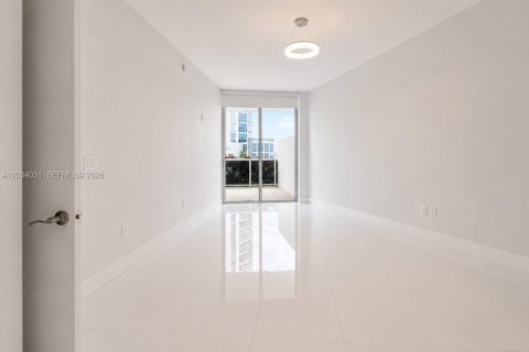 Copropriété à vendre à Sunny Isles Beach, Floride: 2 chambres, 171.59 m2 № 2186124 - photo 9