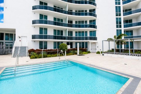 Copropriété à vendre à Sunny Isles Beach, Floride: 2 chambres, 171.59 m2 № 2186124 - photo 26