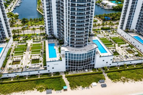 Copropriété à vendre à Sunny Isles Beach, Floride: 2 chambres, 171.59 m2 № 2186124 - photo 28