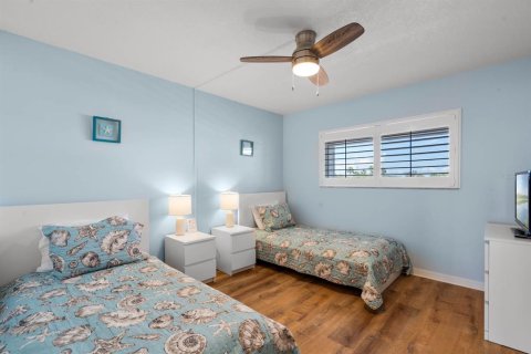 Condominio en alquiler en New Smyrna Beach, Florida, 2 dormitorios, 97.08 m2 № 1564572 - foto 13